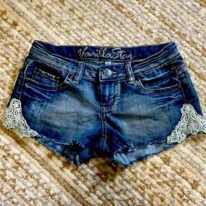 Vanilla Star Shorts